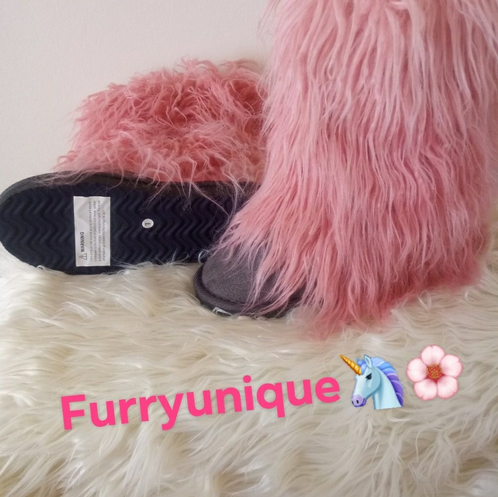 FurryUniqueBootz